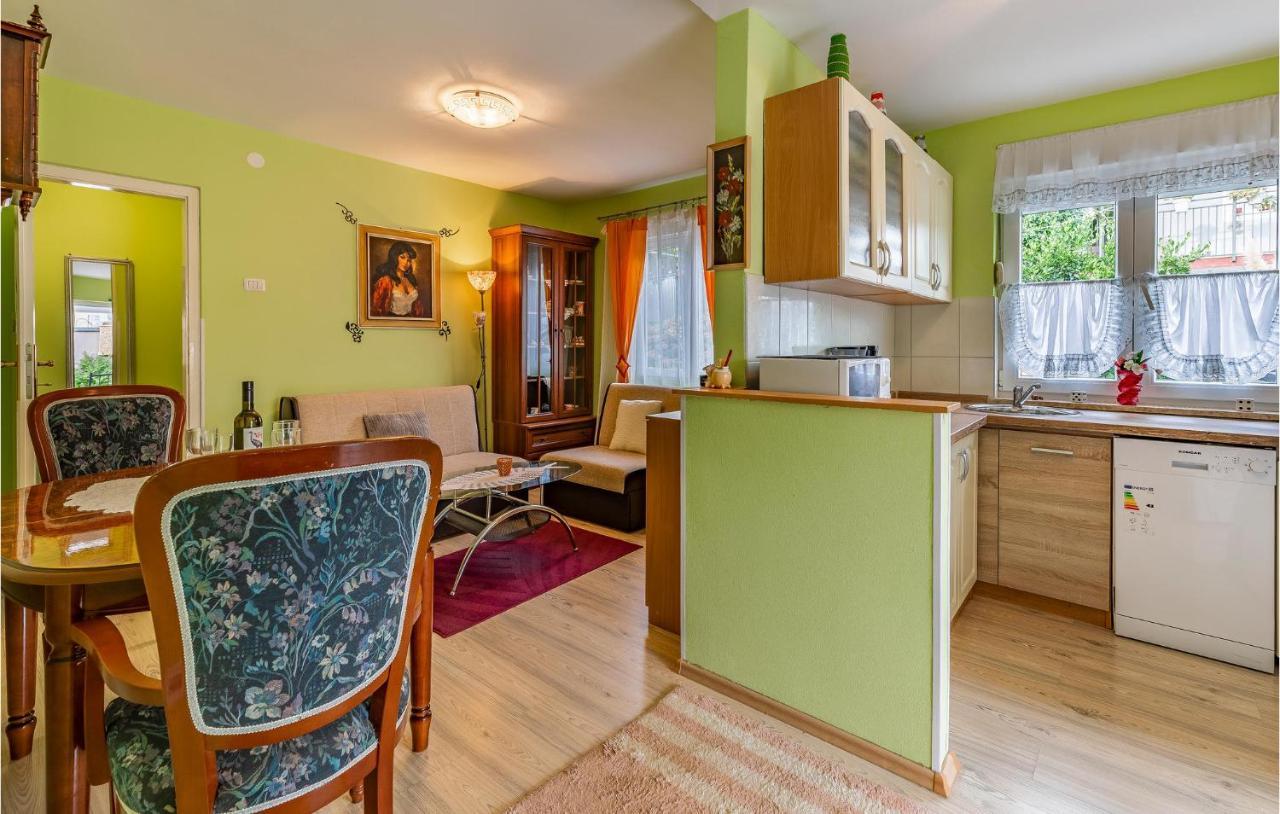 Nice Apartment In Premantura With Wifi Buitenkant foto