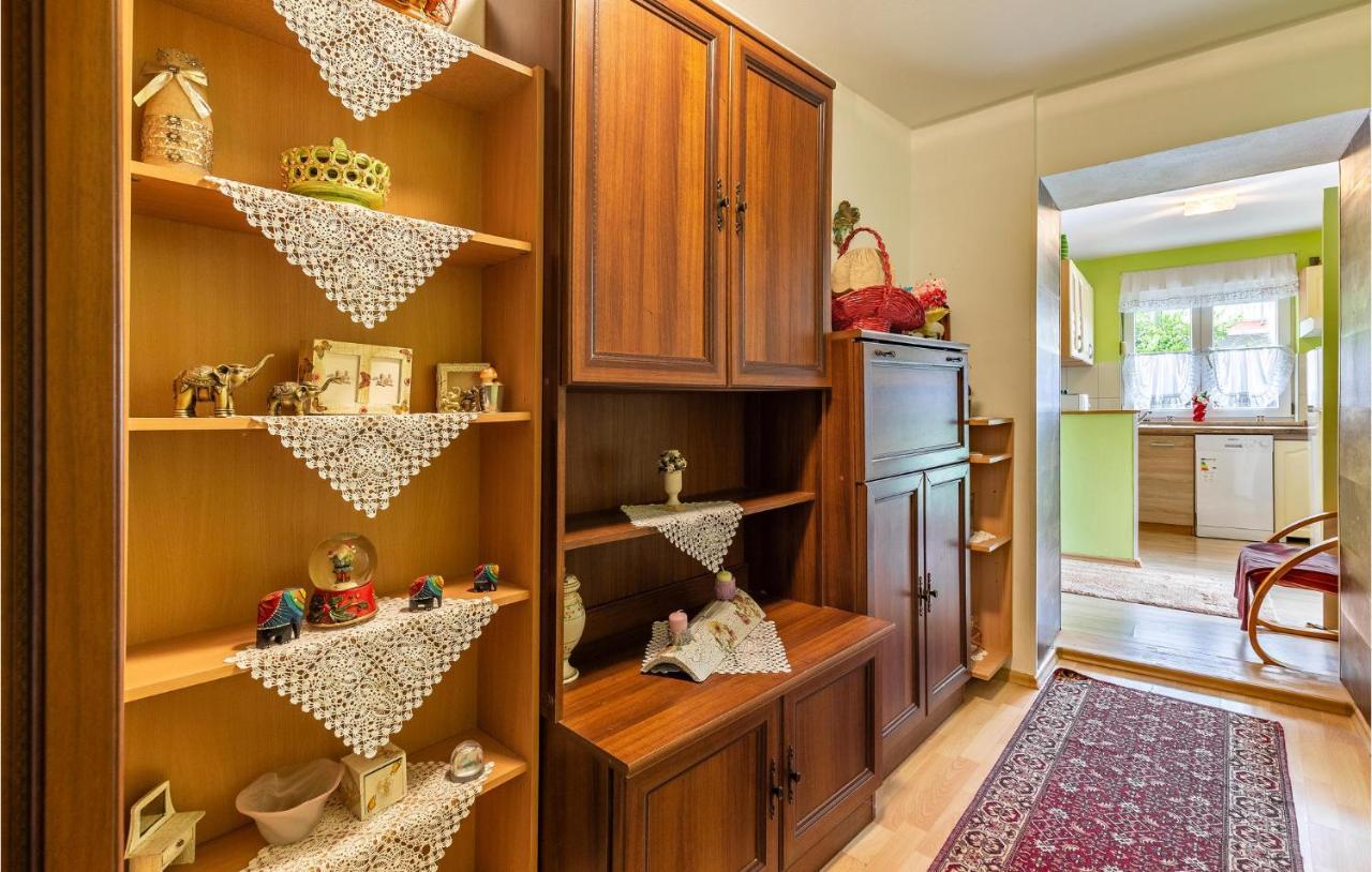 Nice Apartment In Premantura With Wifi Buitenkant foto